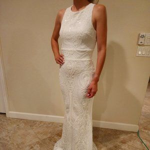 White sequined evening gown - Size 14